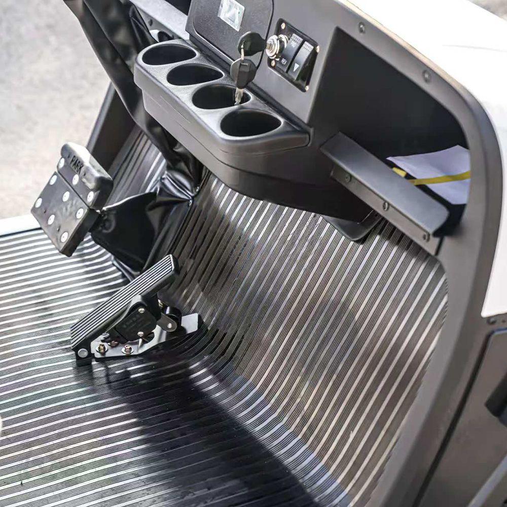 QFLK Model - Electric Golf Cart